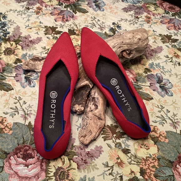 Rothy’s The Point Red Size 8 EUC - Picture 1 of 4
